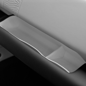 Custom-fit front passenger TPE storage mat installed in Jetour G700 interior